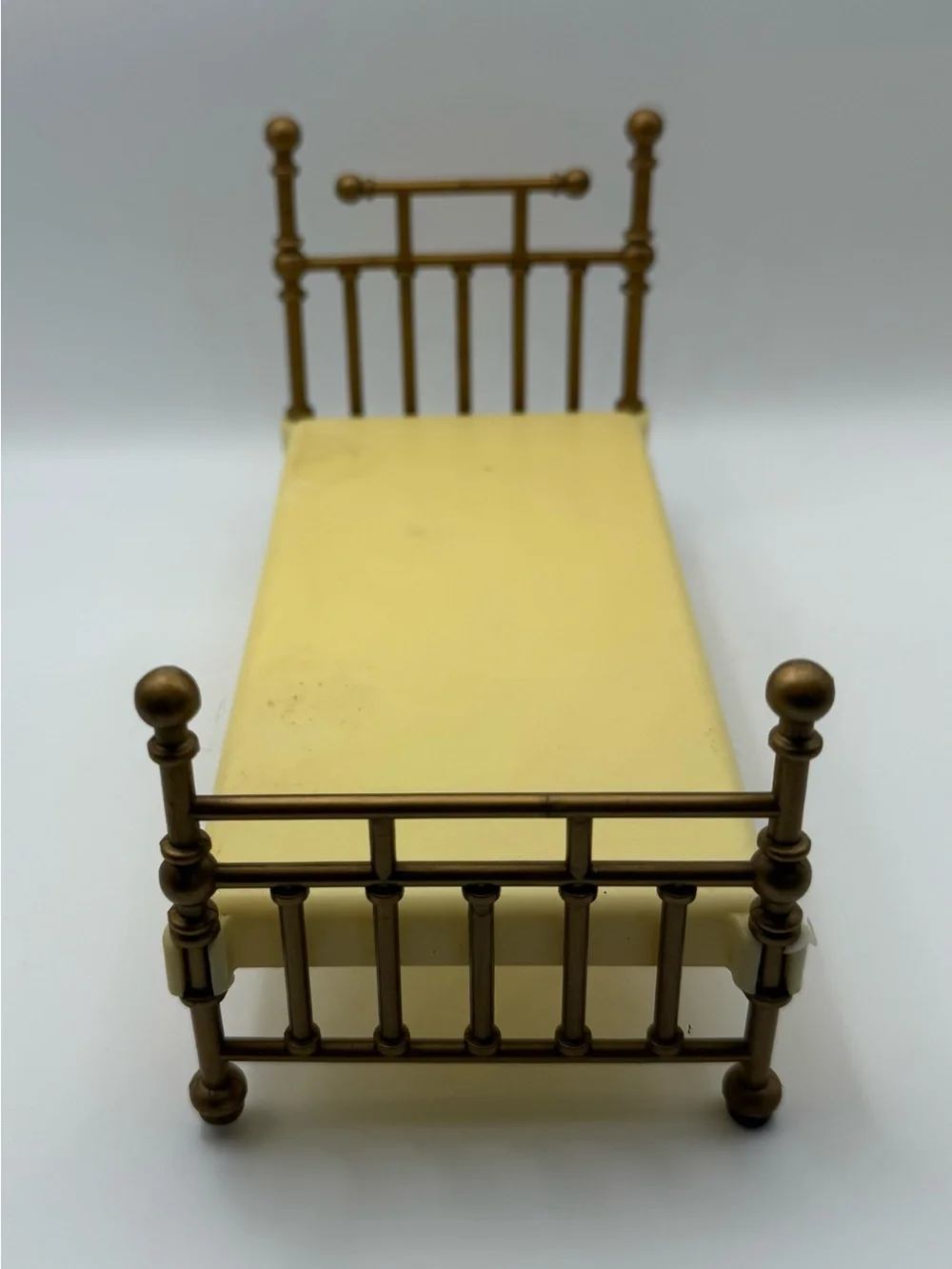 1:12 Dollhouse Miniature Bed, Gold Plastic Frame w/ Beige Mattress 7 in